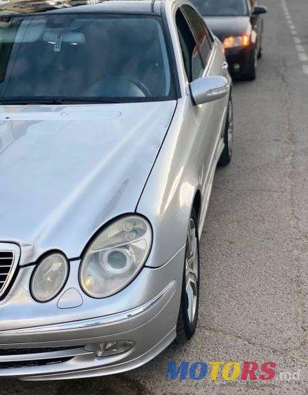 2003' Mercedes-Benz E photo #1