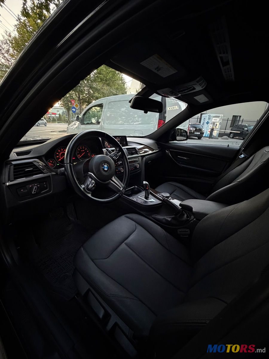 2015' BMW 3 Series photo #6