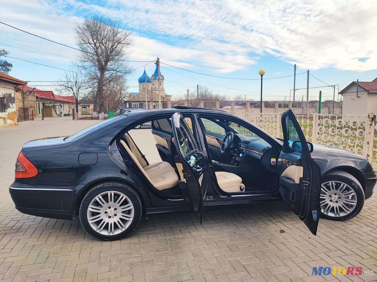 2006' Mercedes-Benz E-Class photo #5