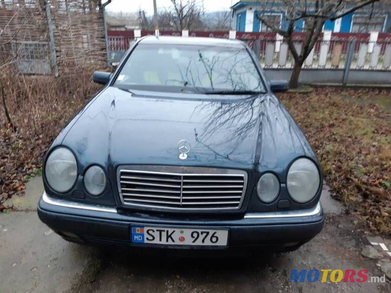 1996' Mercedes-Benz E photo #2