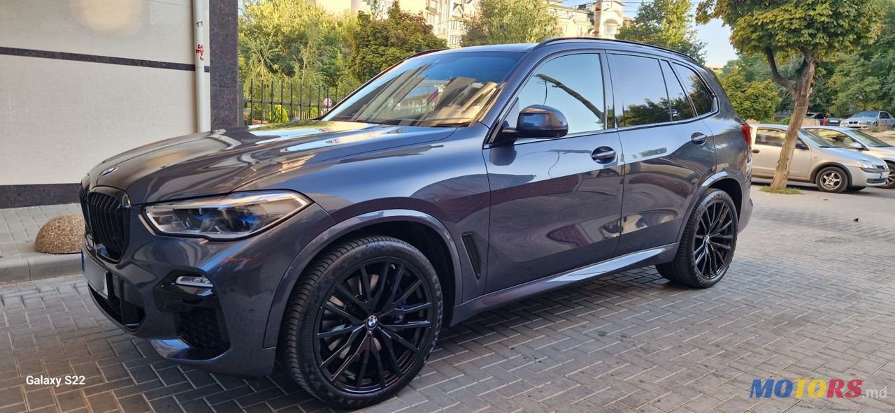 2019' BMW X5 photo #2