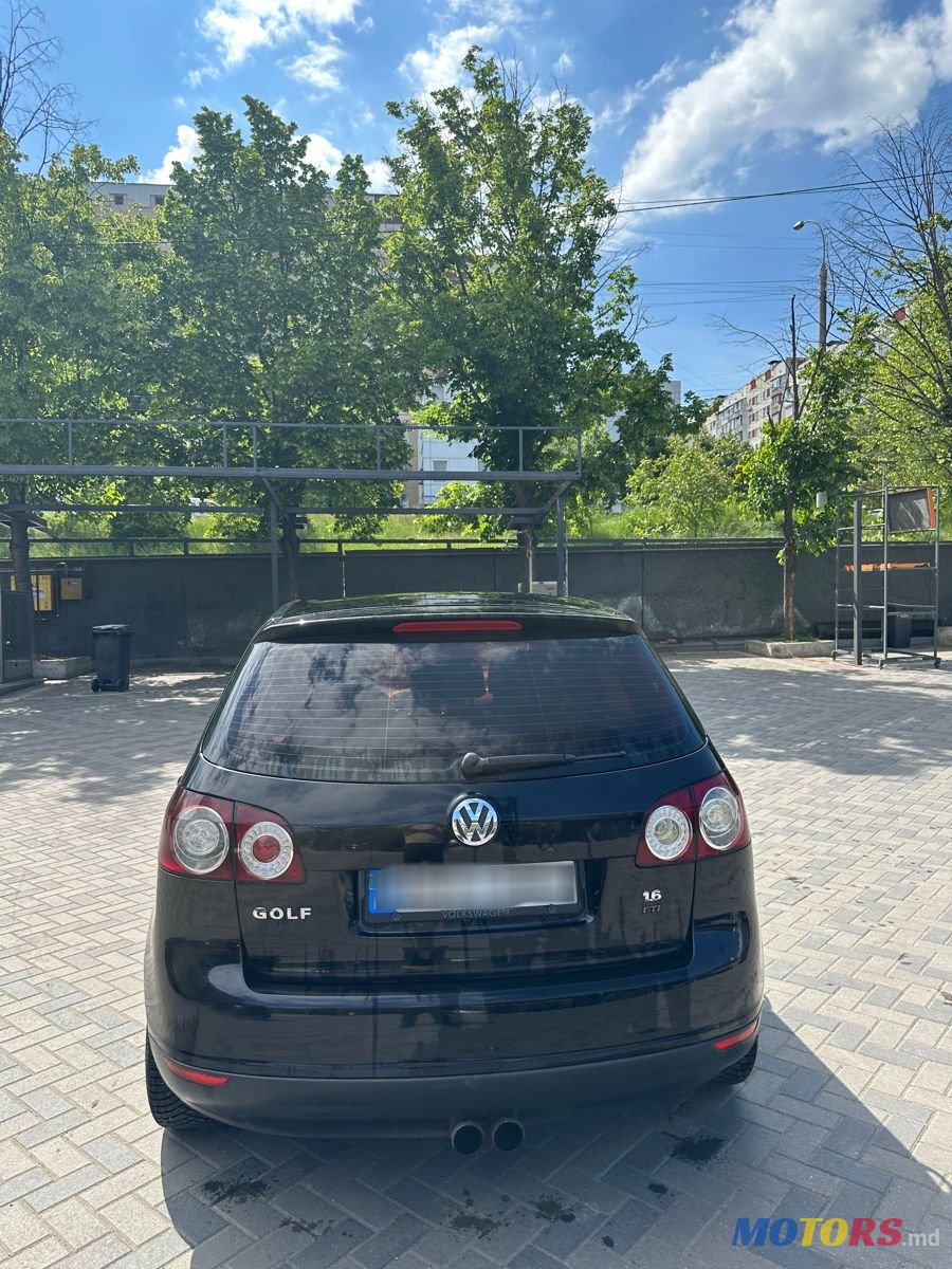 2005' Volkswagen Golf Plus photo #3