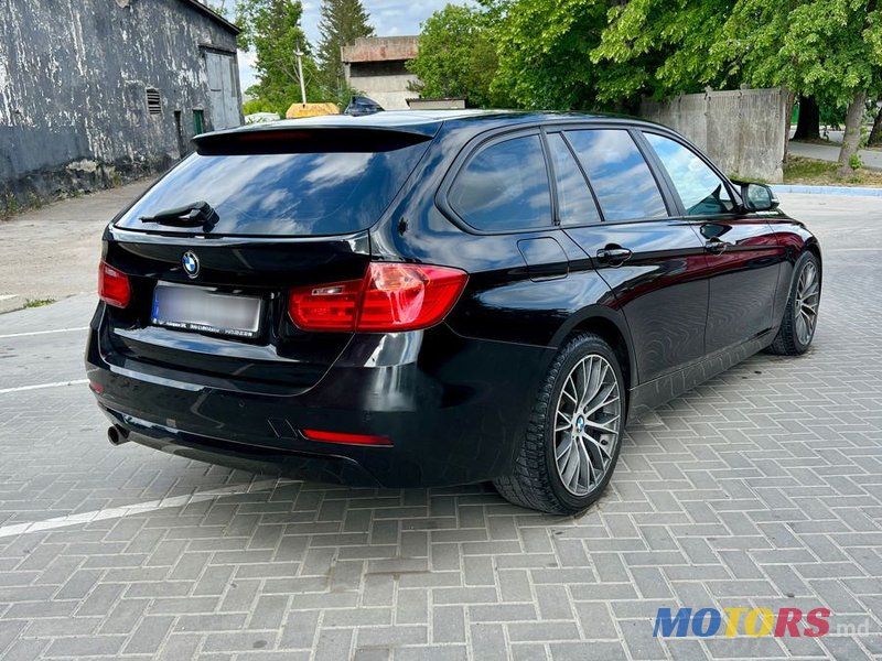 2013' BMW 3 Series photo #4