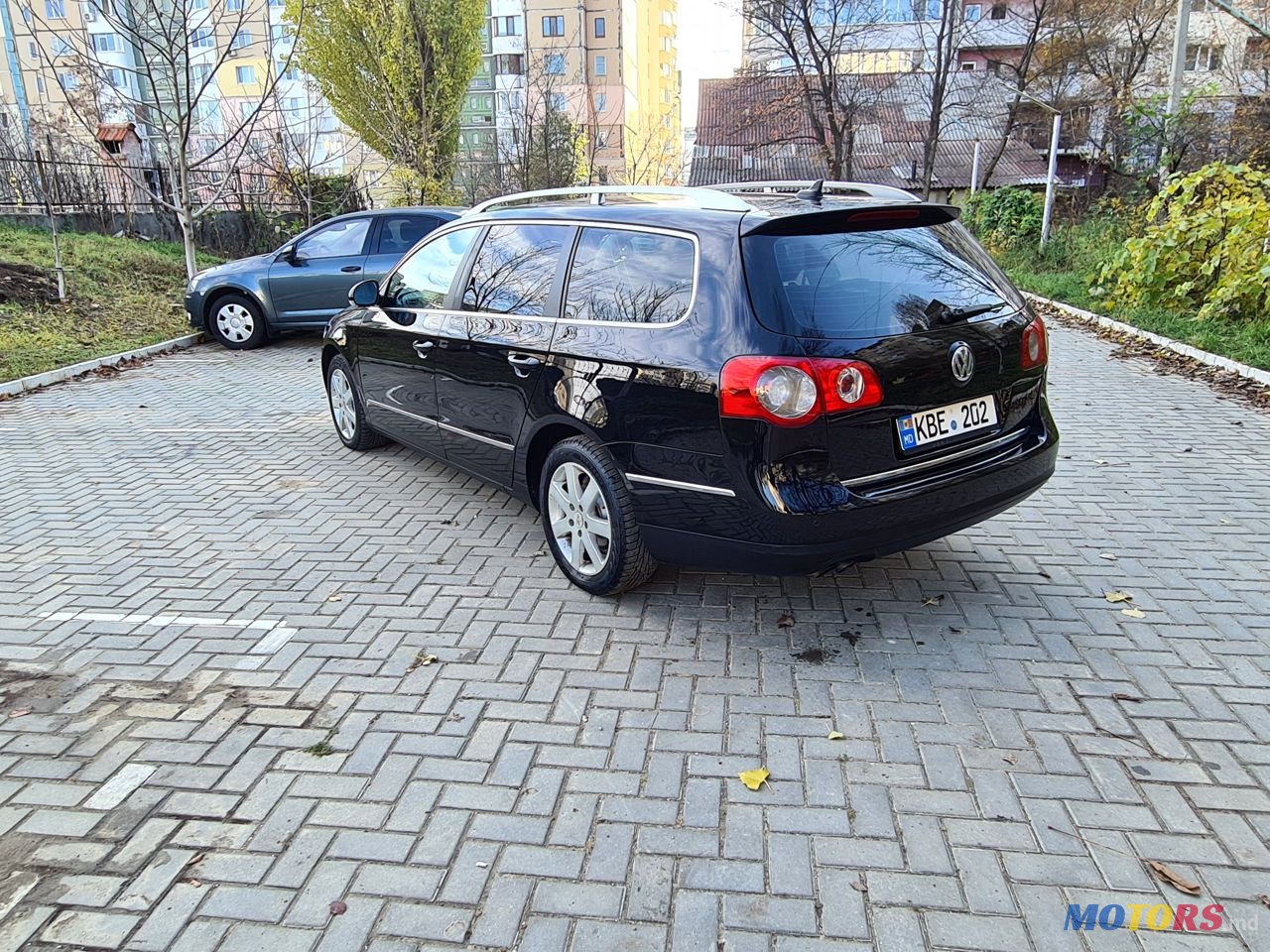 2008' Volkswagen Passat photo #4