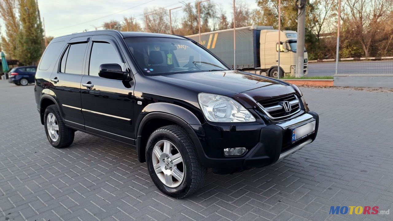 2004' Honda CR-V photo #2