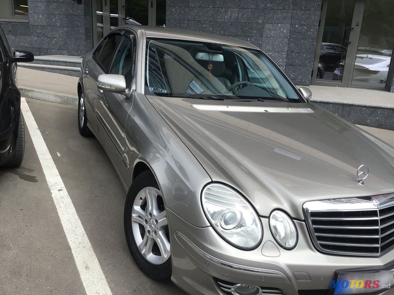 2007' Mercedes-Benz E-Class photo #3