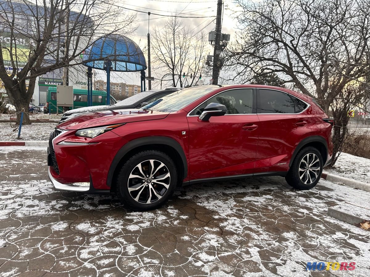 2017' Lexus Nx Series photo #2