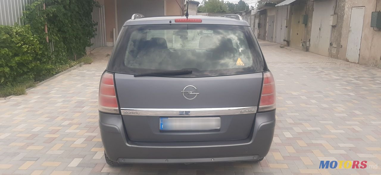 2006' Opel Zafira photo #4