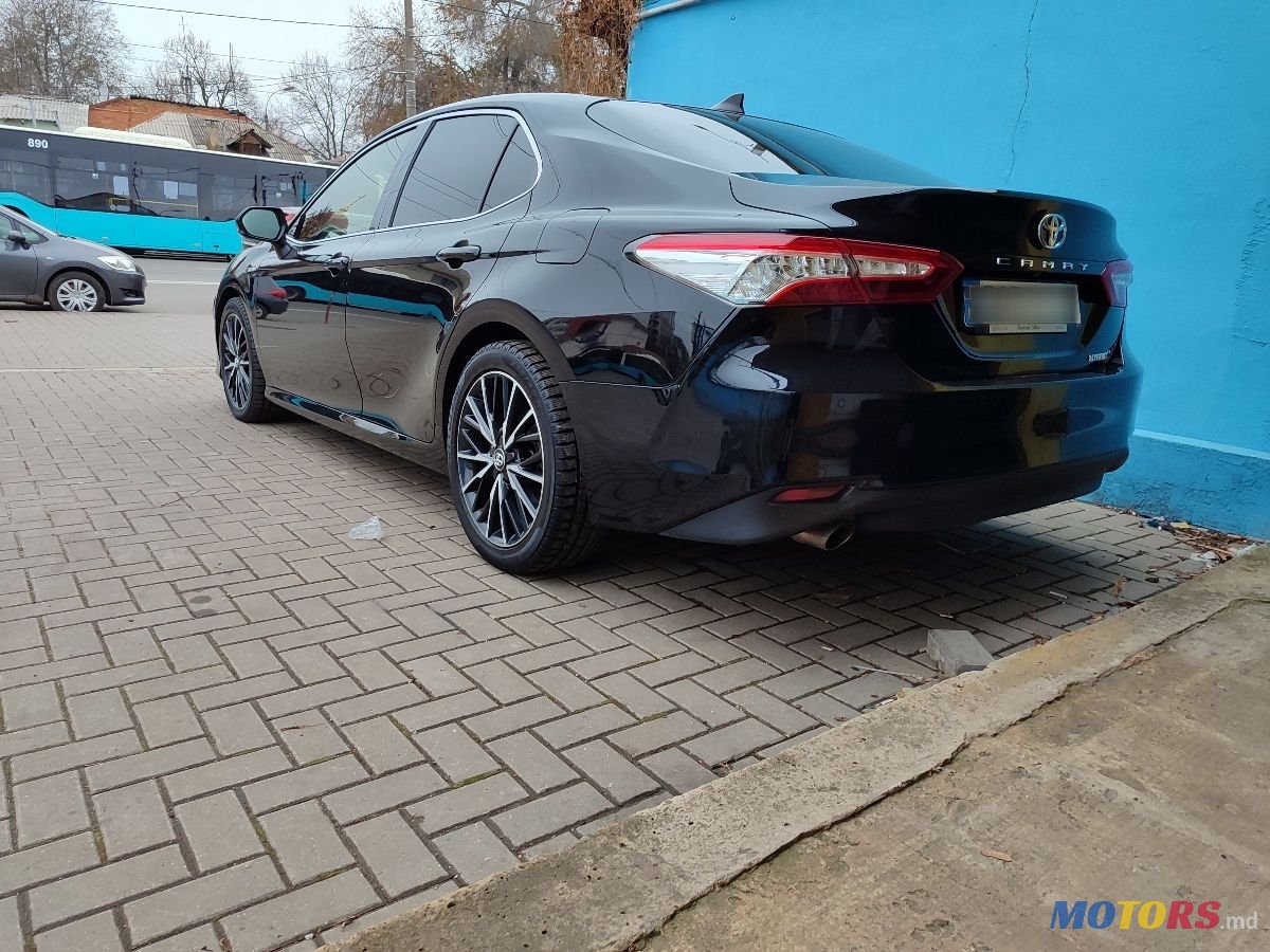 2019' Toyota Camry photo #1