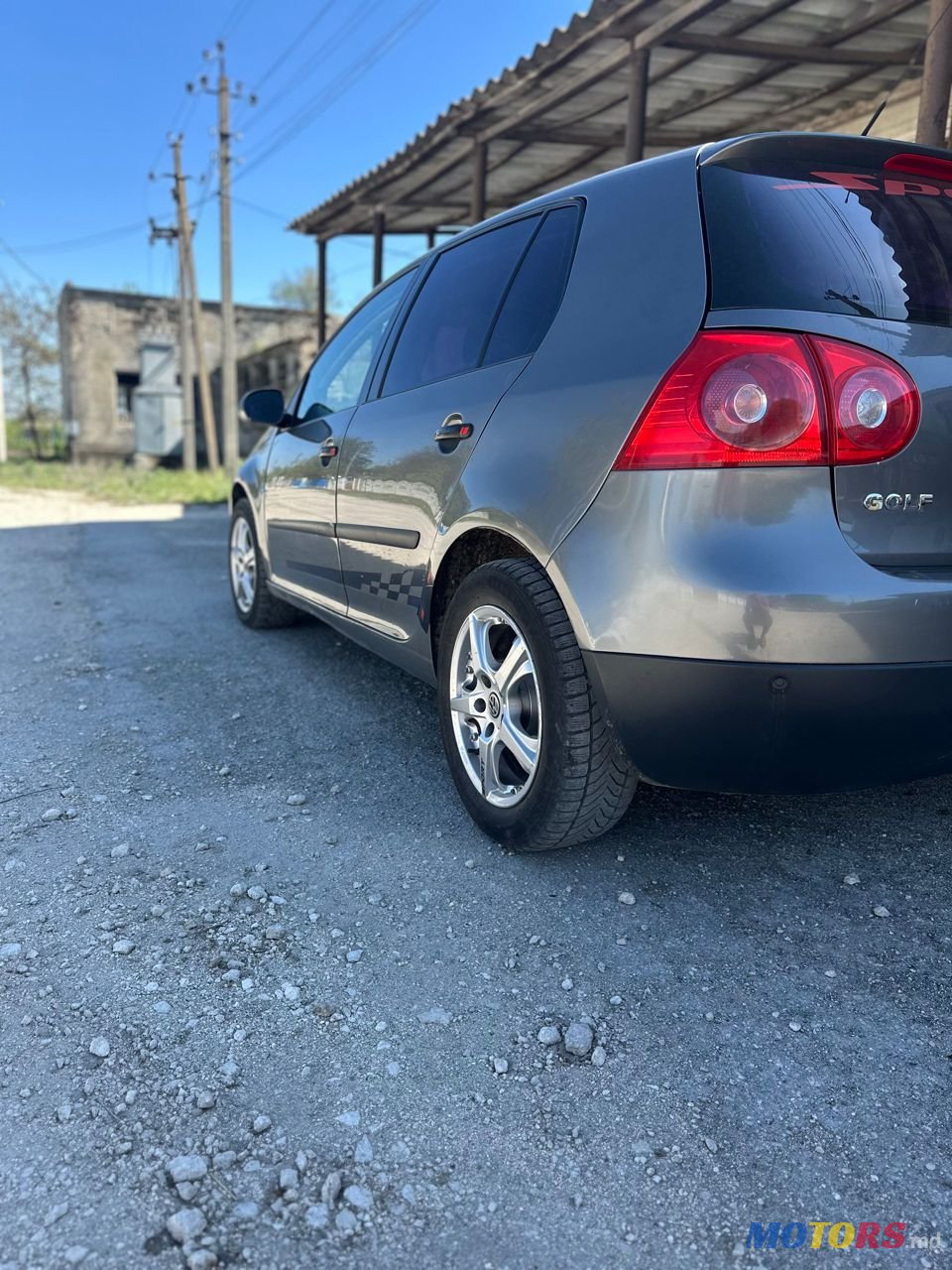 2007' Volkswagen Golf photo #1