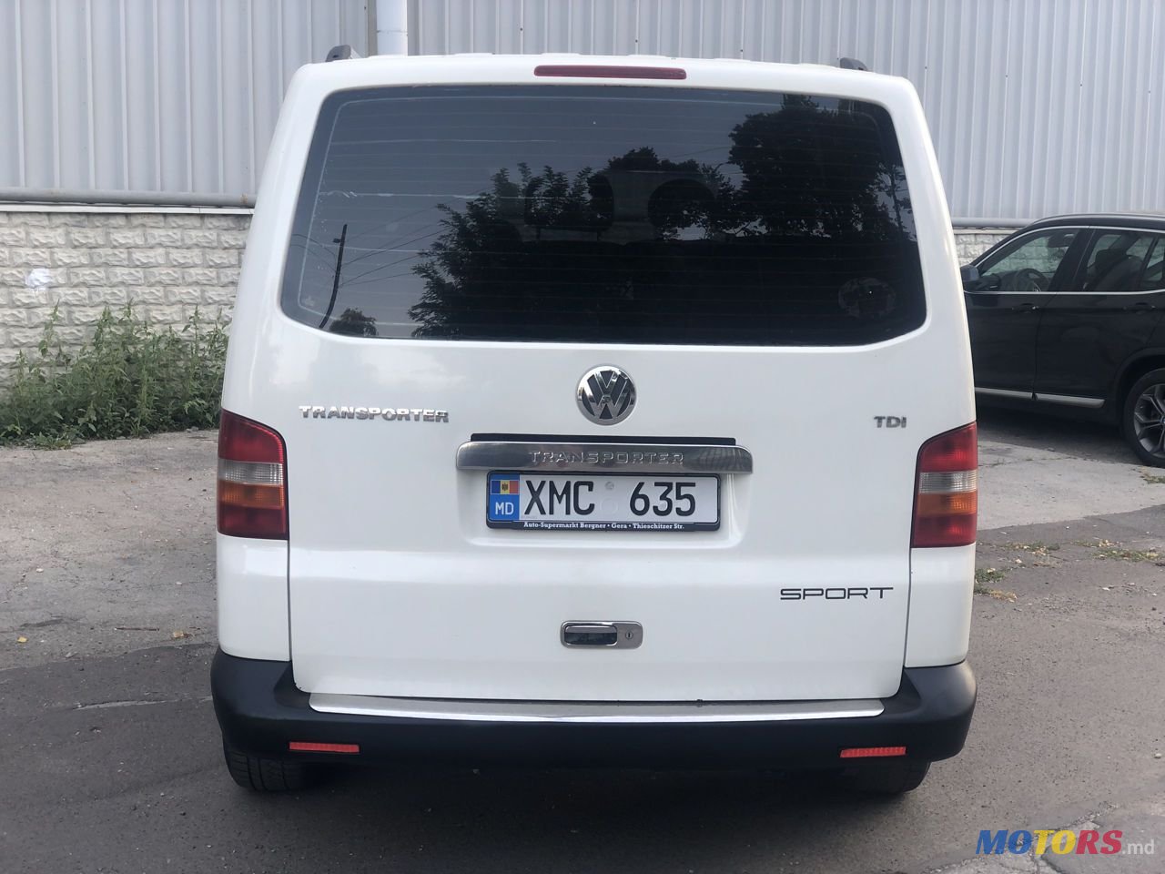 2004' Volkswagen Transporter photo #5