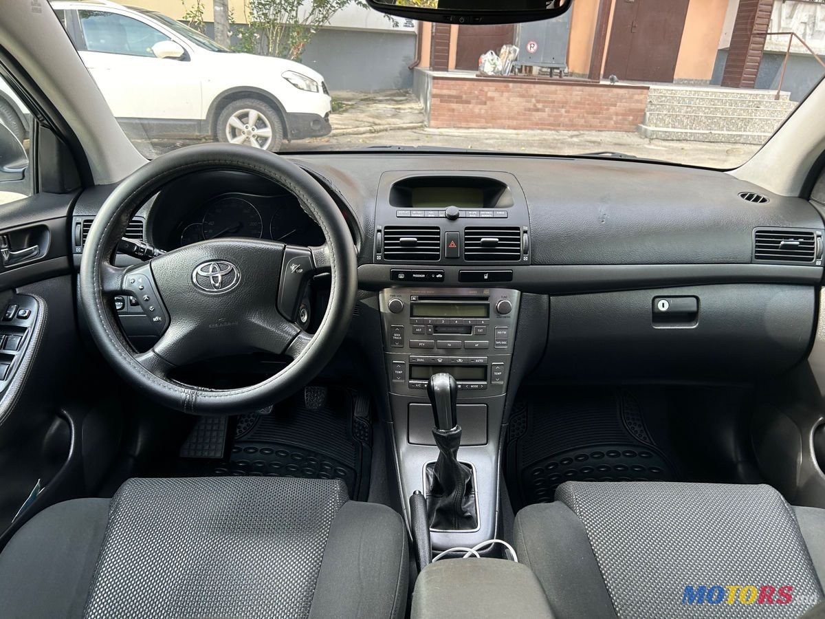 2006' Toyota Avensis photo #1