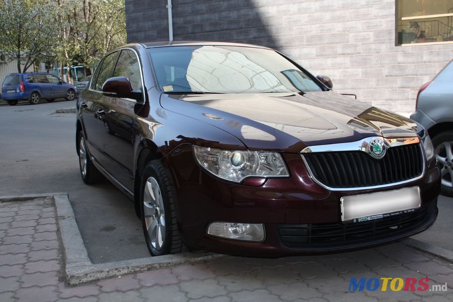 2009' Skoda Superb photo #3