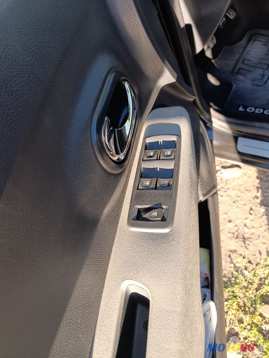 2016' Dacia Lodgy photo #3