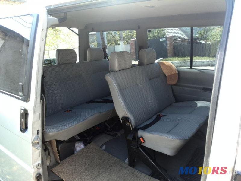 1993' Volkswagen T1 (Transporter) photo #2