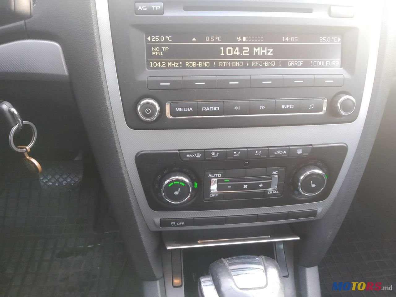 2010' Skoda Octavia photo #6