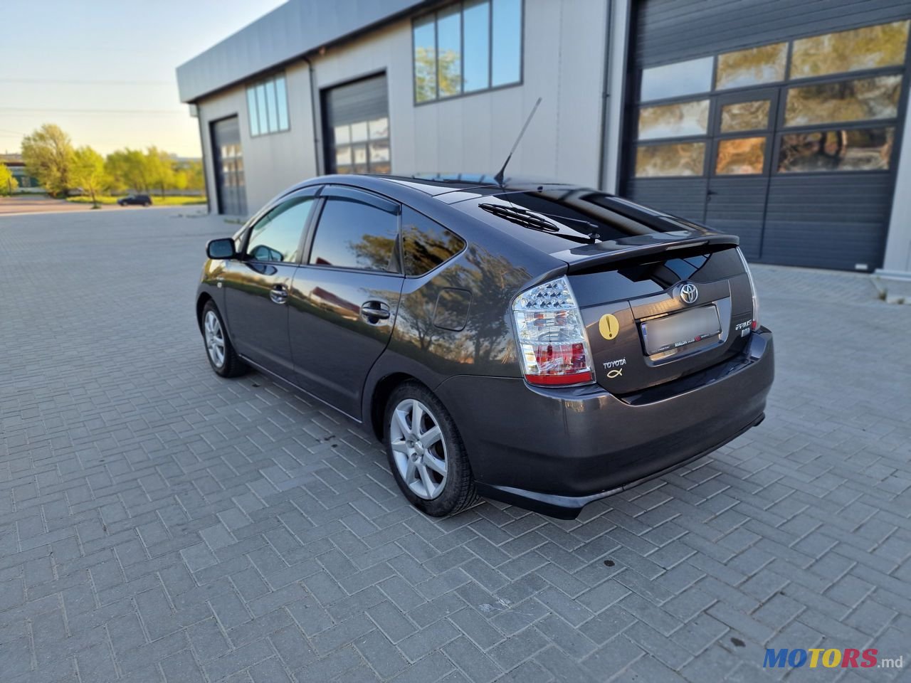 2009' Toyota Prius photo #4