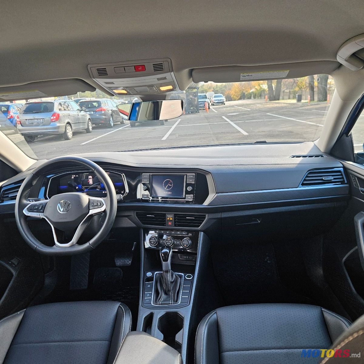 2023' Volkswagen Jetta photo #3