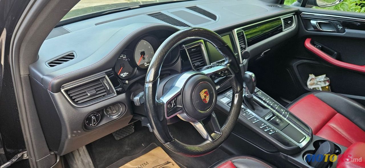 2015' Porsche Macan photo #5