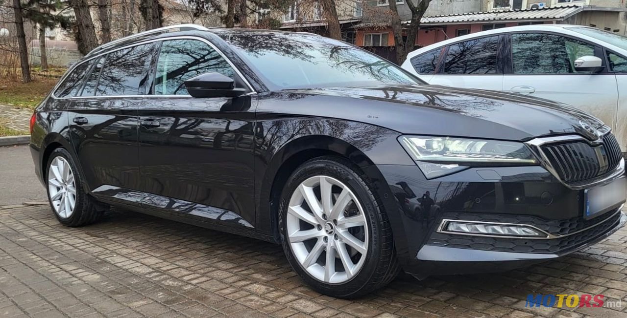 2020' Skoda Superb photo #1