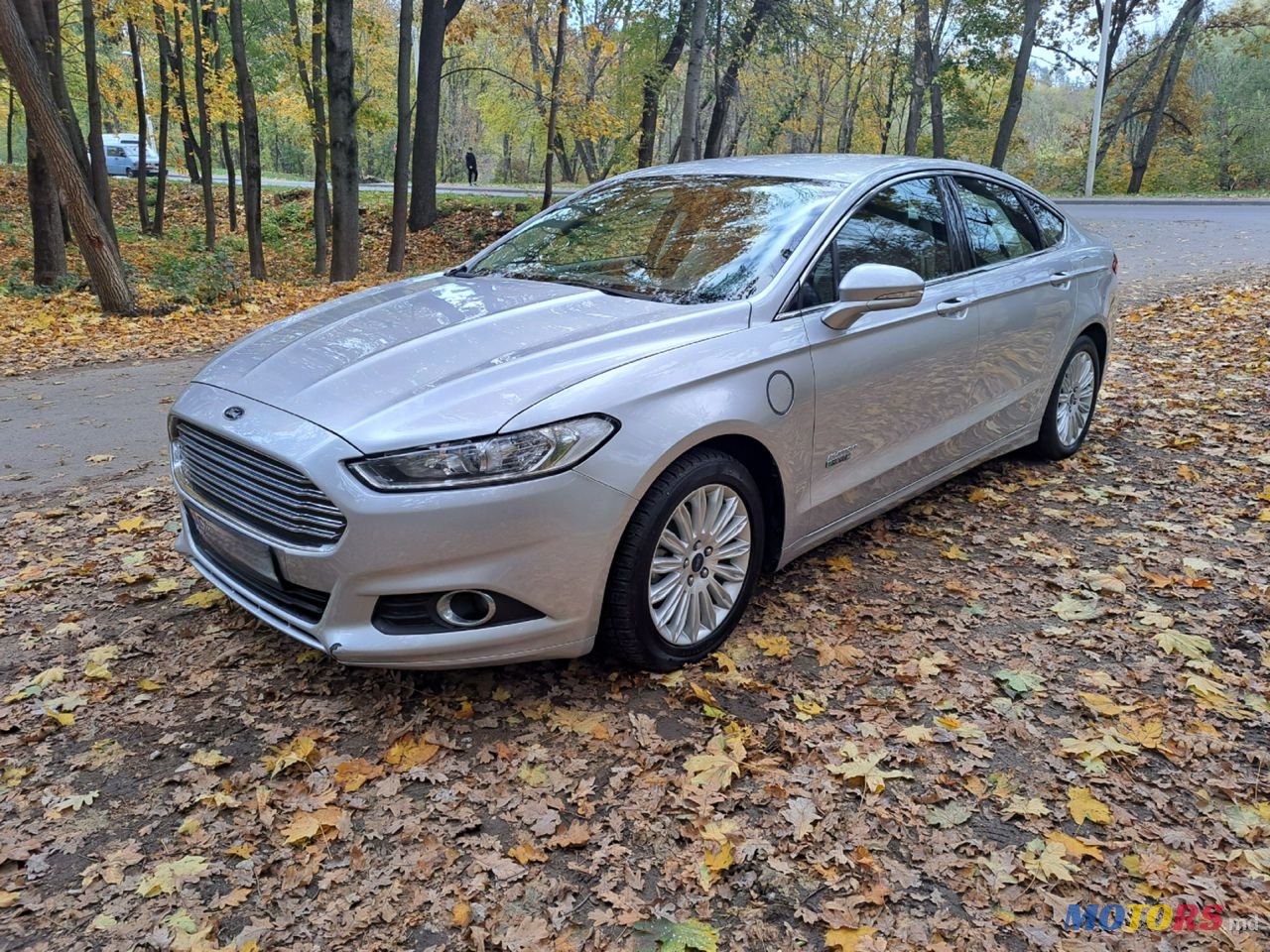 2016' Ford Fusion photo #2