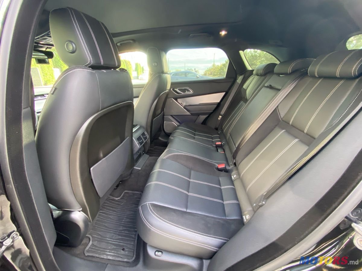 2019' Land Rover Range Rover Velar photo #6