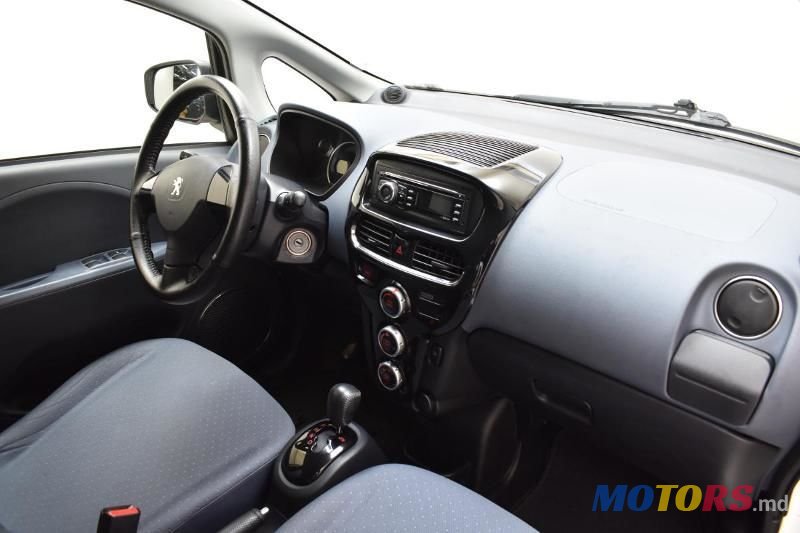 2016' Citroen C-Zero photo #5