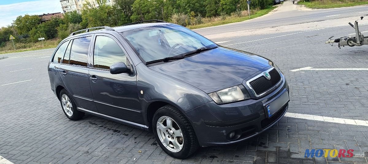 2007' Skoda Fabia photo #2