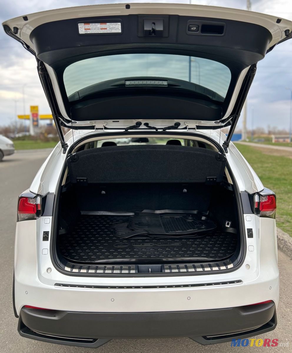 2016' Lexus Nx Series photo #5