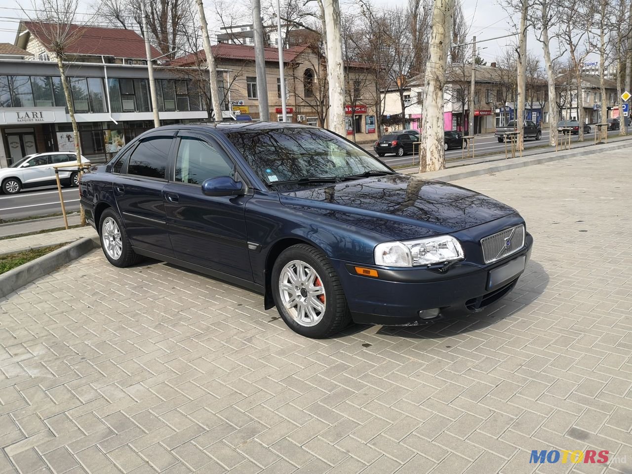 2000' Volvo S80 photo #3