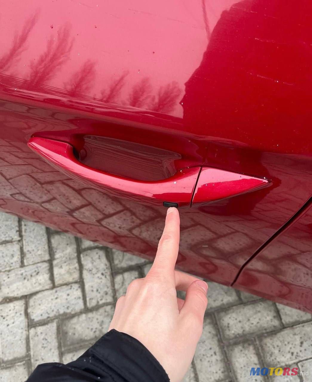 2019' Hyundai Ioniq photo #4