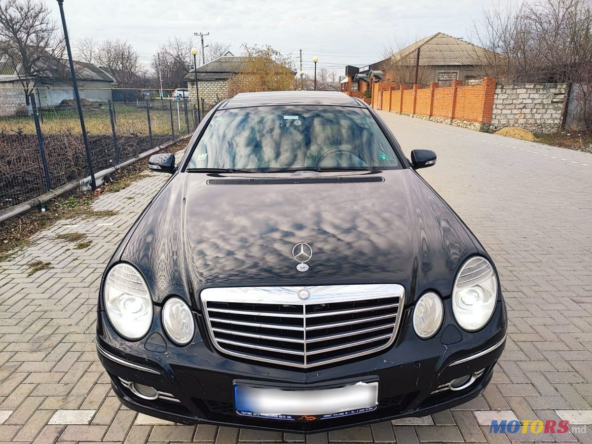 2006' Mercedes-Benz E-Class photo #1