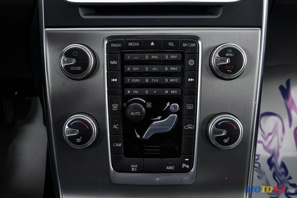 2014' Volvo V60 photo #6