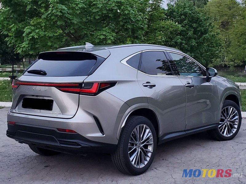 2023' Lexus Nx Series photo #3