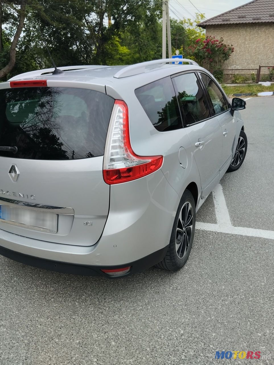 2014' Renault Grand Scenic photo #6