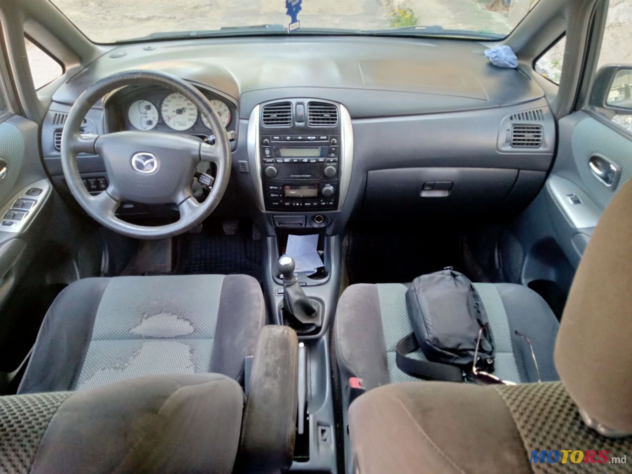 2004' Mazda Premacy photo #6