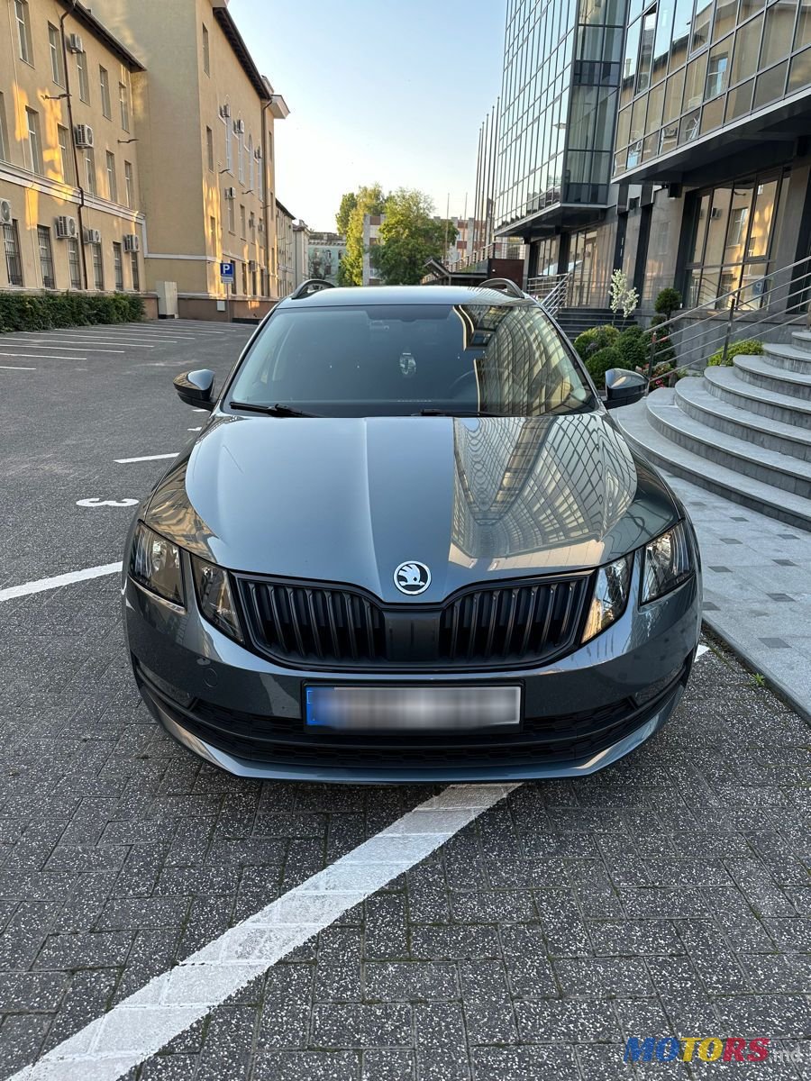 2019' Skoda Octavia photo #1