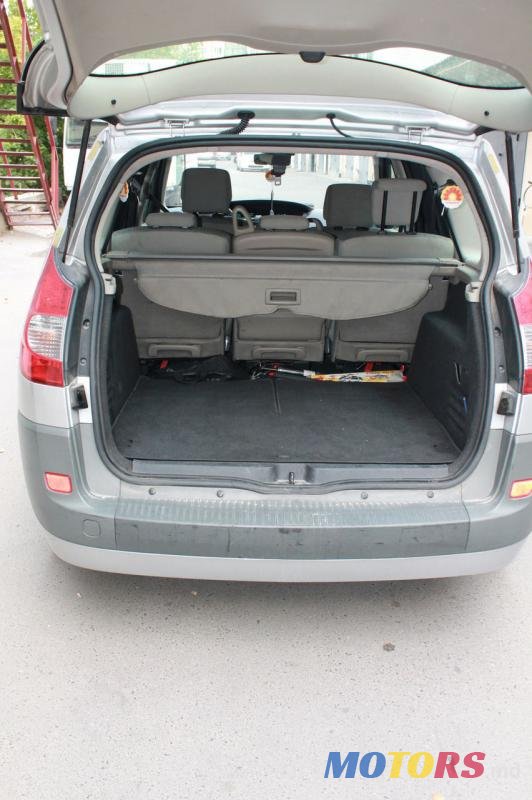 2007' Renault Scenic photo #4
