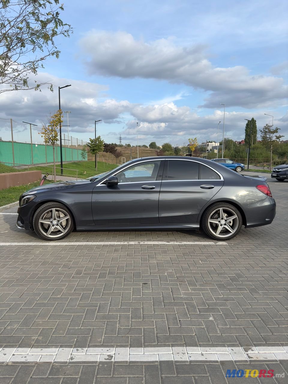 2016' Mercedes-Benz C-Class photo #2