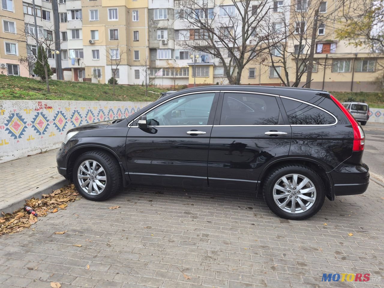 2011' Honda CR-V photo #1