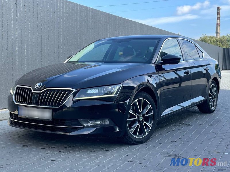 2018' Skoda Superb photo #1