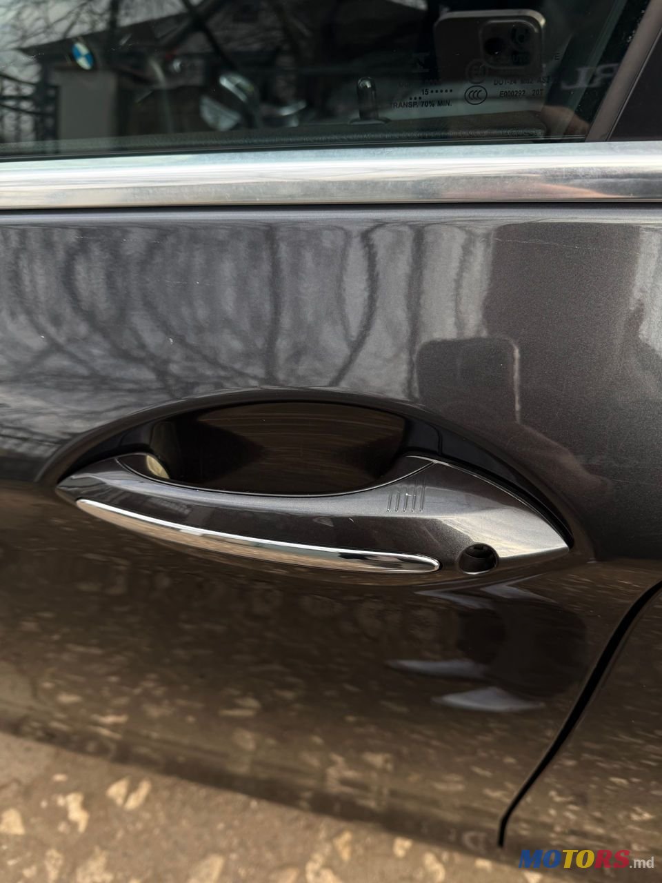 2015' BMW 5 Series photo #6