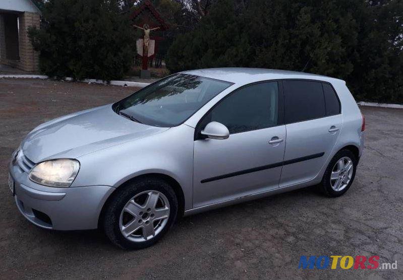 2007' Volkswagen Golf photo #1