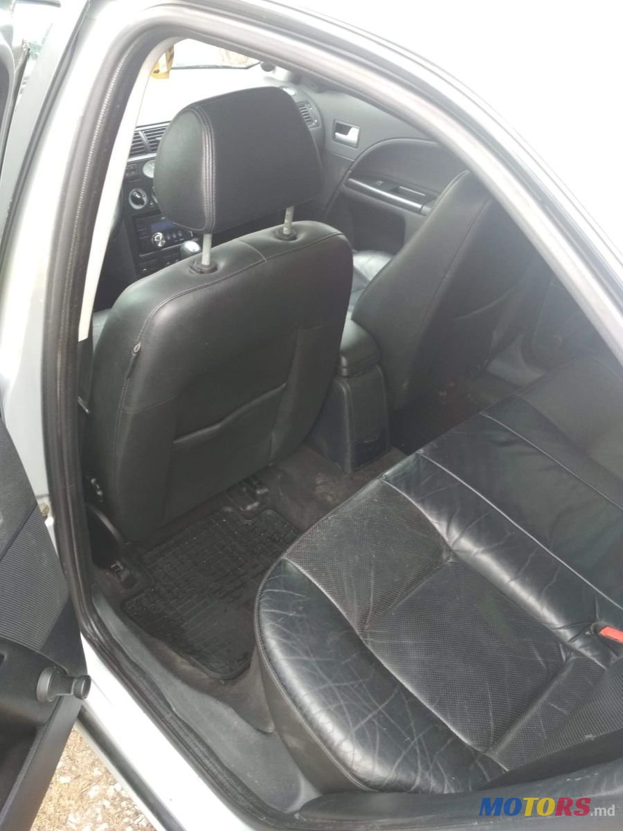 2002' Ford Mondeo photo #4