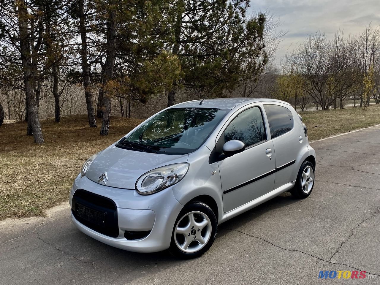 2011' Citroen C1 photo #1