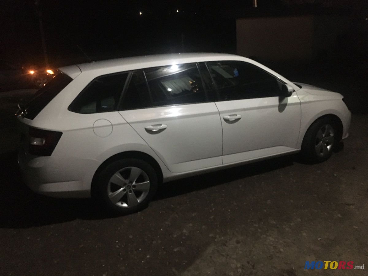 2016' Skoda Fabia photo #3
