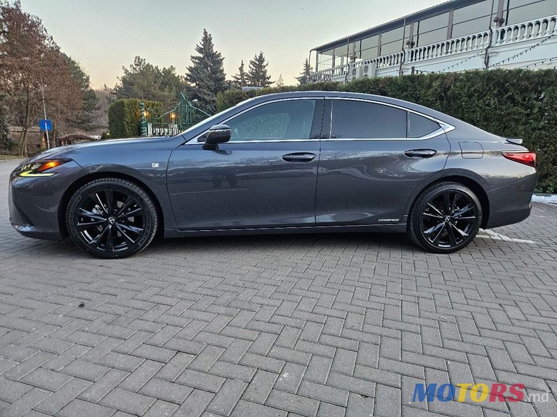 2022' Lexus Es Series photo #6