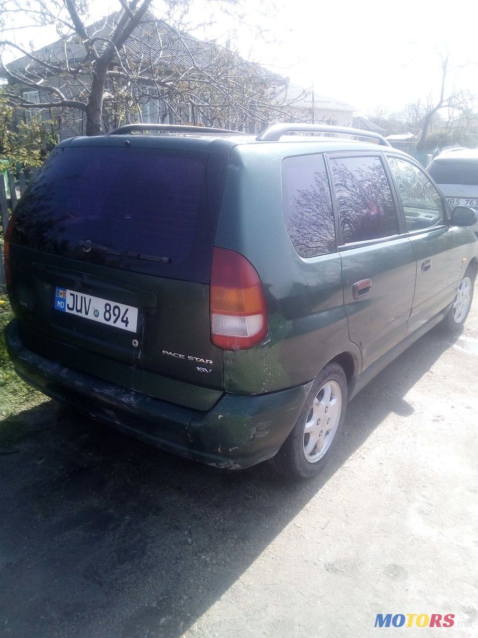 1999' Mitsubishi Space Star photo #2