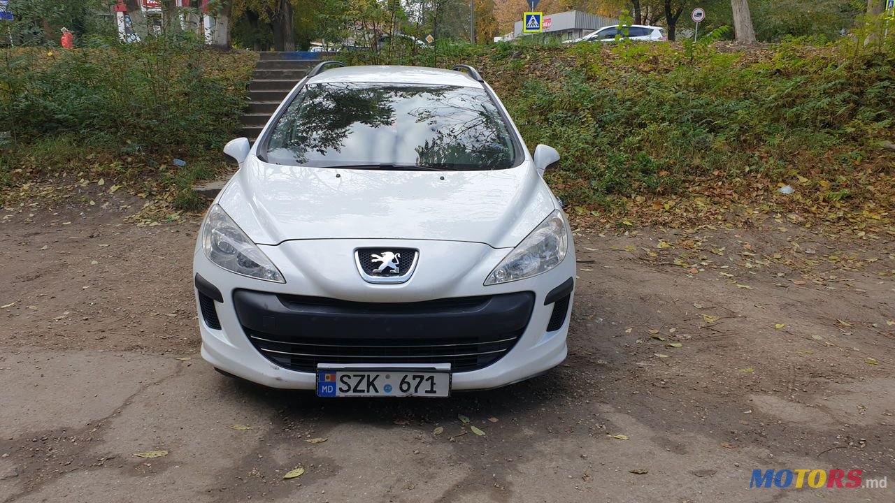 2010' Peugeot 308 photo #2
