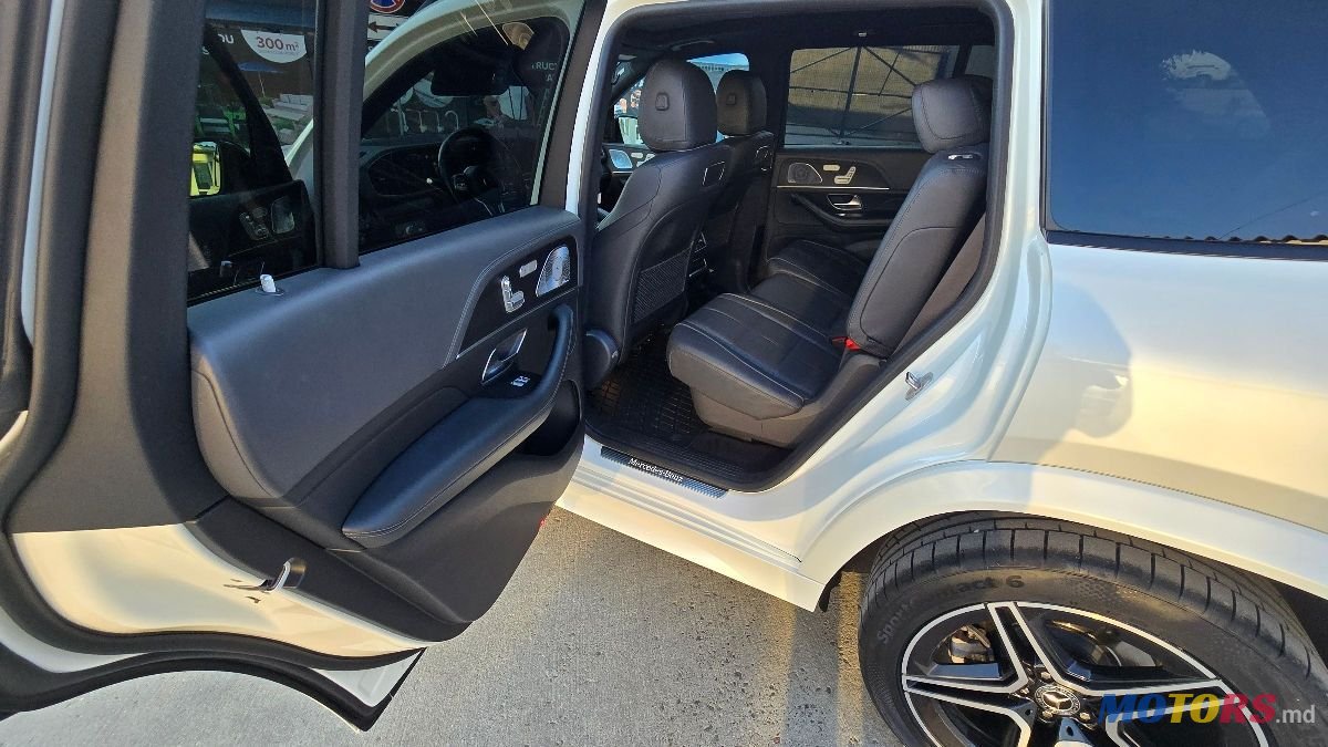 2020' Mercedes-Benz Gls-Class photo #3